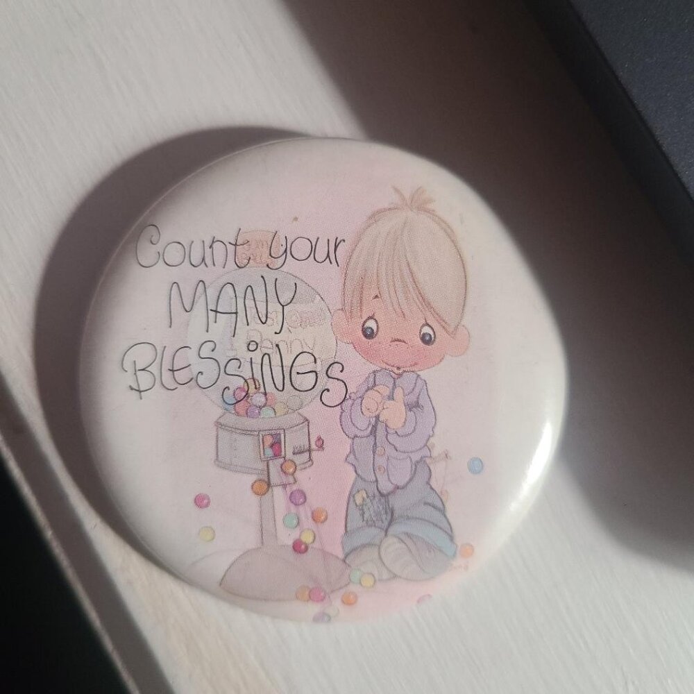 Precious Moments Jonathan & David 1970's Lapel Pin - Count Your Many Blessings